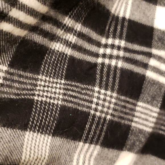 Cashmere Scarf - Picture 3 of 3